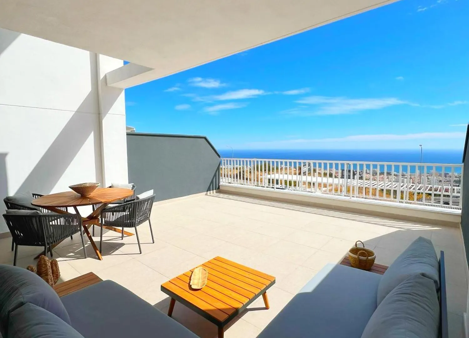 Vistamar Benalmadena Apartment 0*,  Spain
